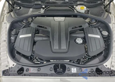 2016 Bentley Continental Gtc V8 z USA, uszkodzony, nr VIN SCBGT3ZA2GC054995